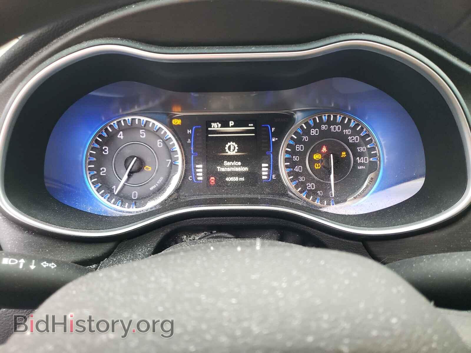 2016 CHRYSLER 200 - VIN: 1C3CCCFB9GN108116 - Фото 8