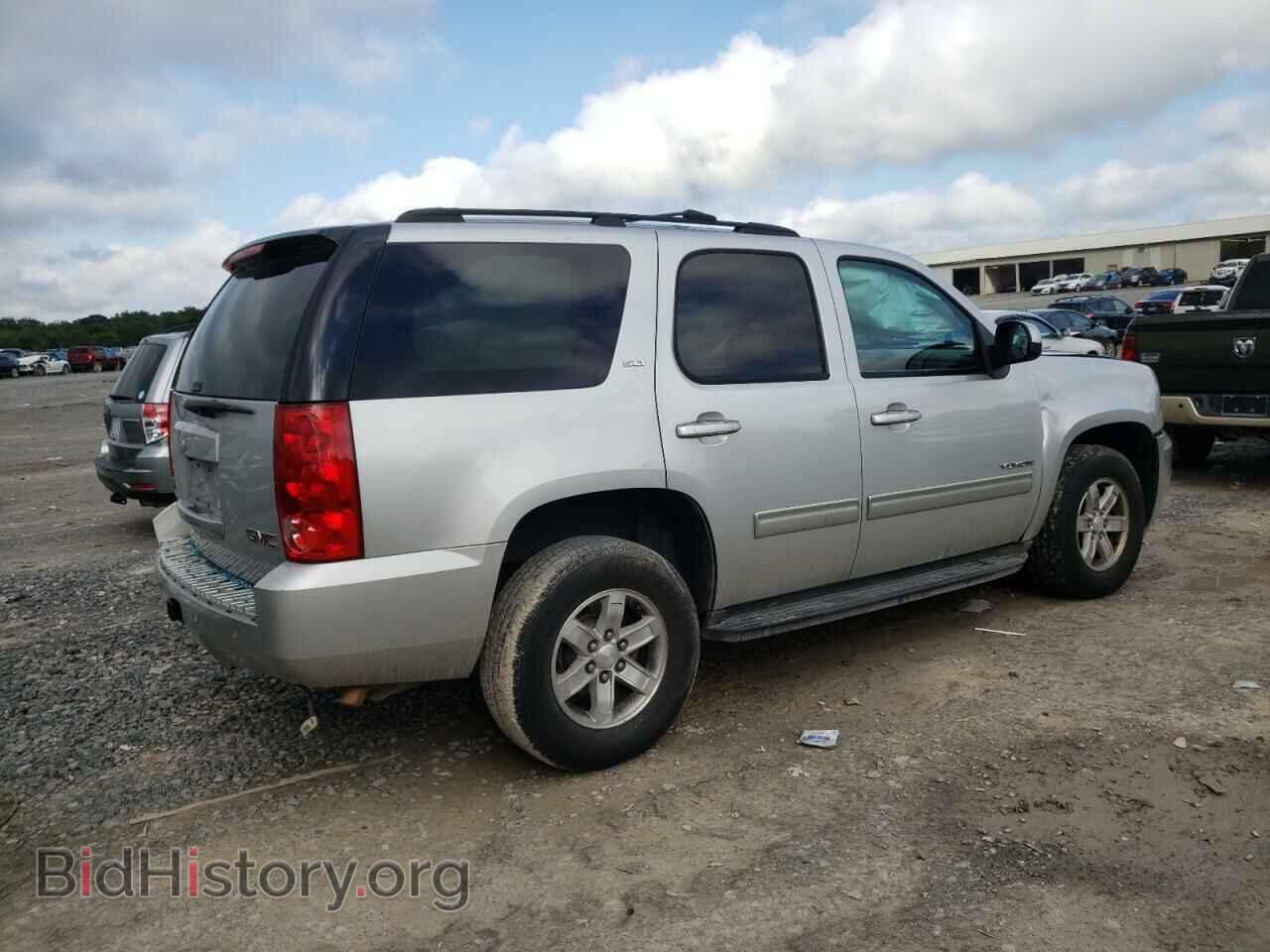2011 GMC YUKON - VIN: 1GKS2CE06BR369543 - Фото 3