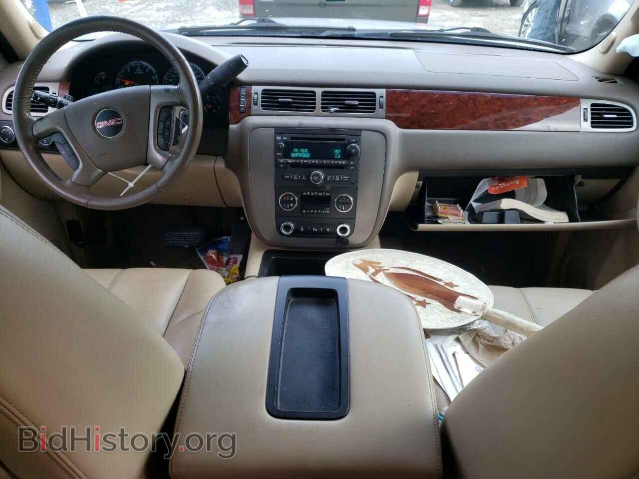 2011 GMC YUKON - VIN: 1GKS2CE06BR369543 - Фото 8