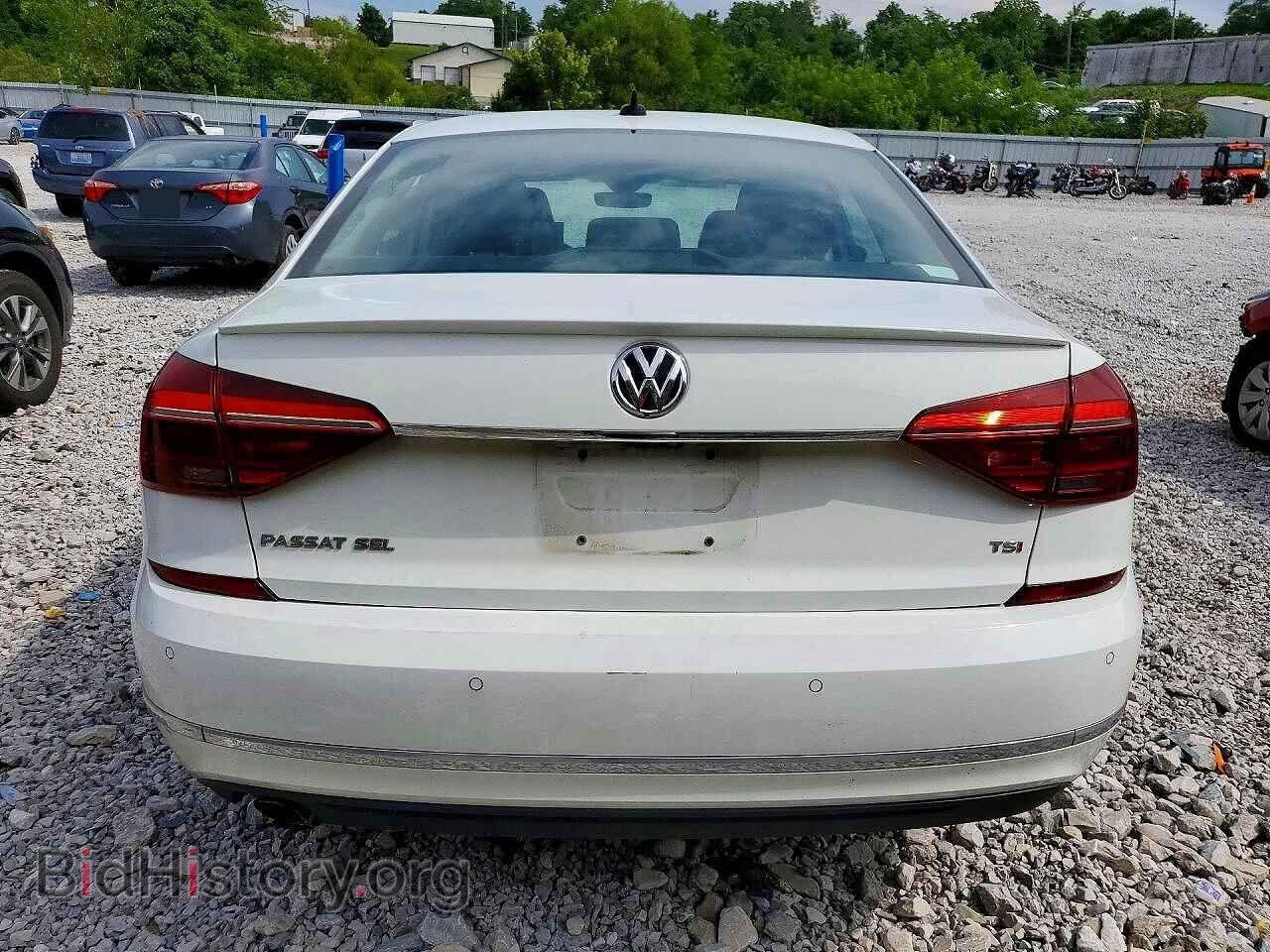 2017 VOLKSWAGEN PASSAT - VIN: 1VWCT7A3XHC080338 - Фото 6