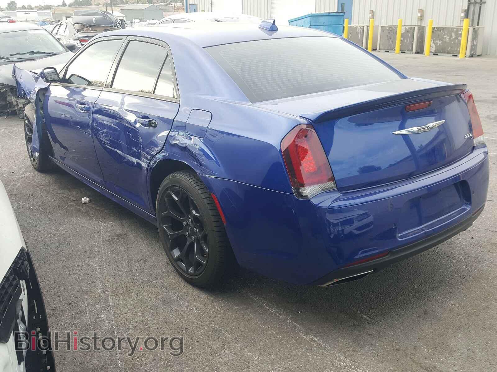 2019 CHRYSLER 300 - VIN: 2C3CCABG7KH541182 - Фото 3