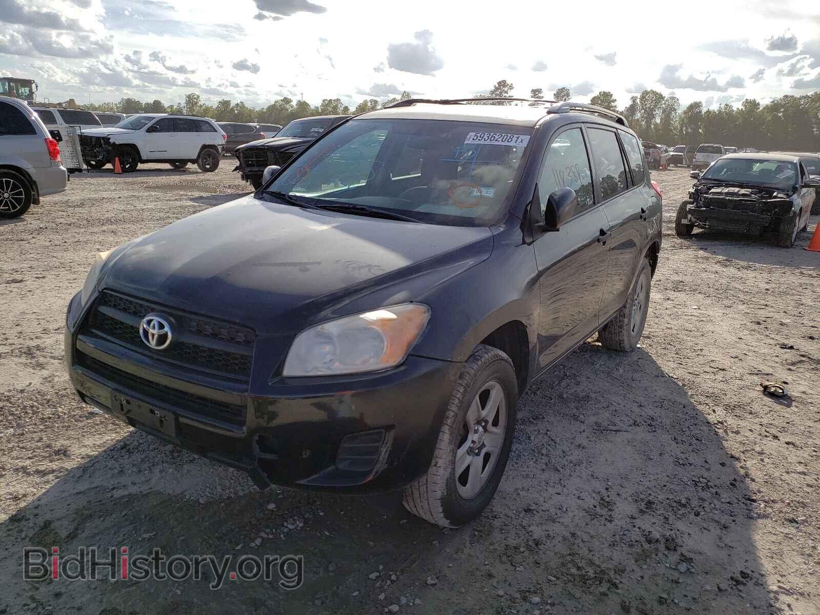 2011 TOYOTA RAV4 - VIN: 2T3ZF4DV2BW102336 - Фото 2