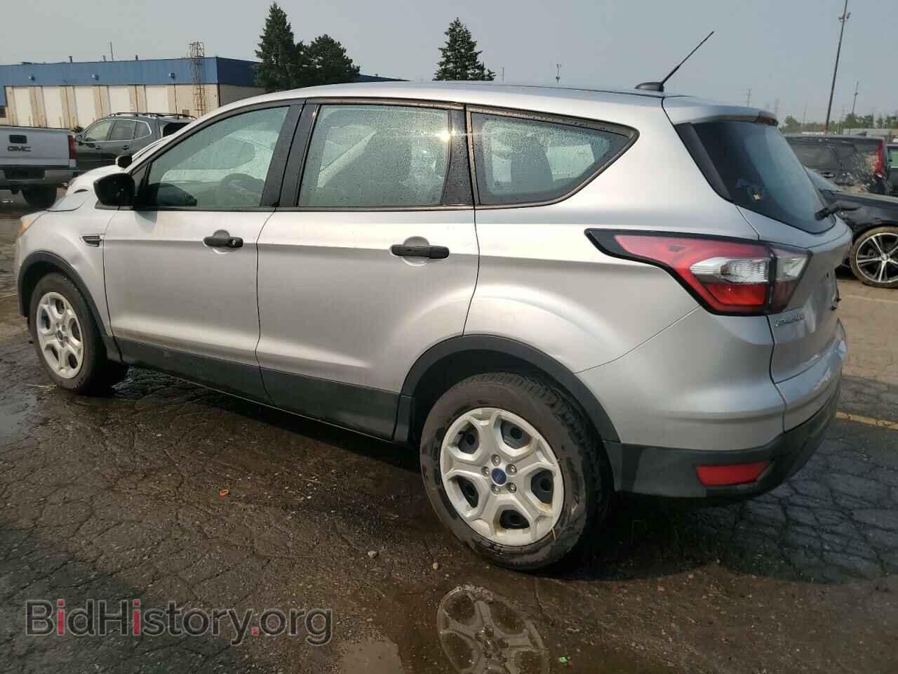 2017 FORD ESCAPE - VIN: 1FMCU0F71HUA12938 - Фото 2