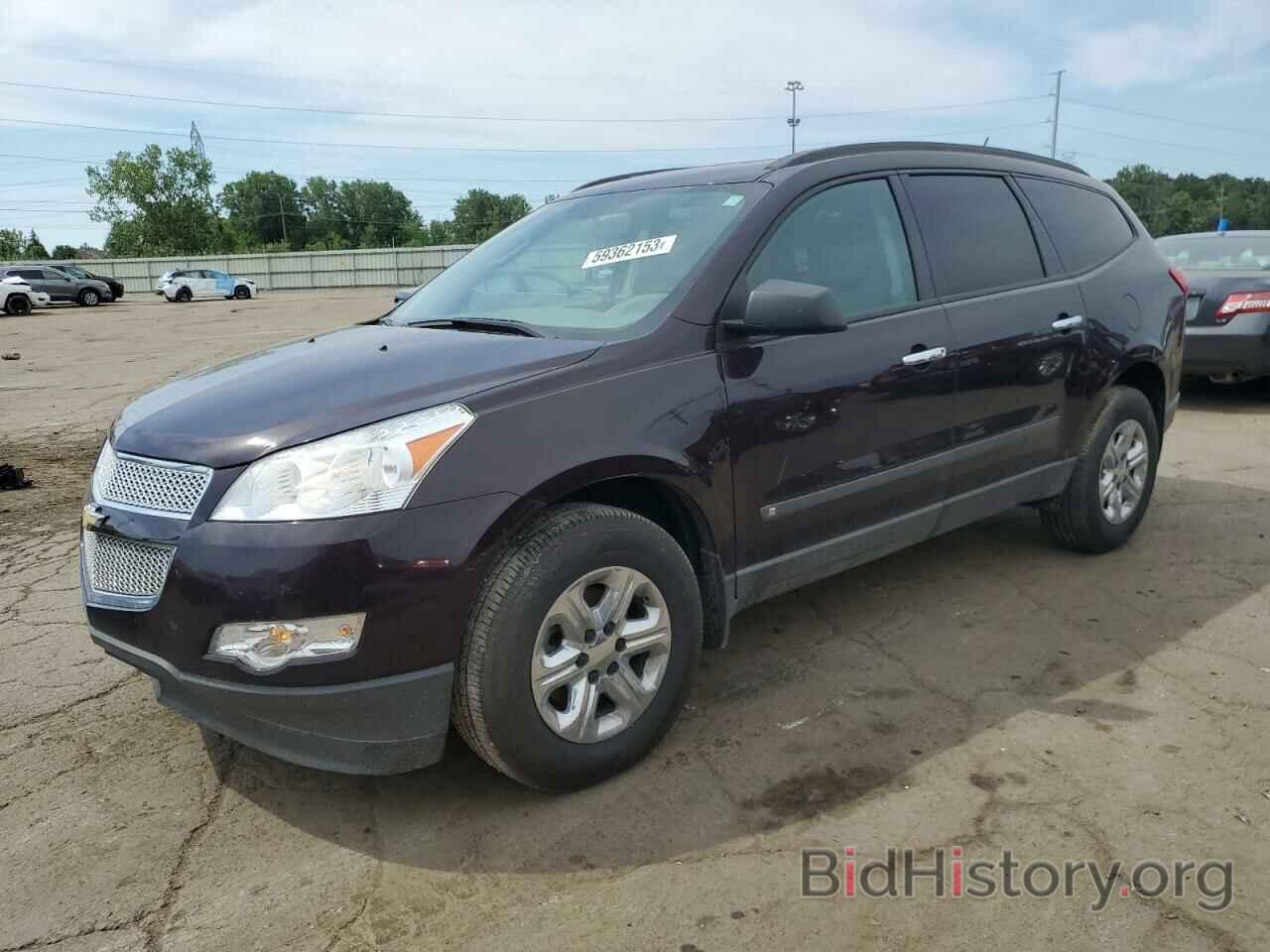 Photo 1GNLREED1AS109981 - CHEVROLET TRAVERSE 2010