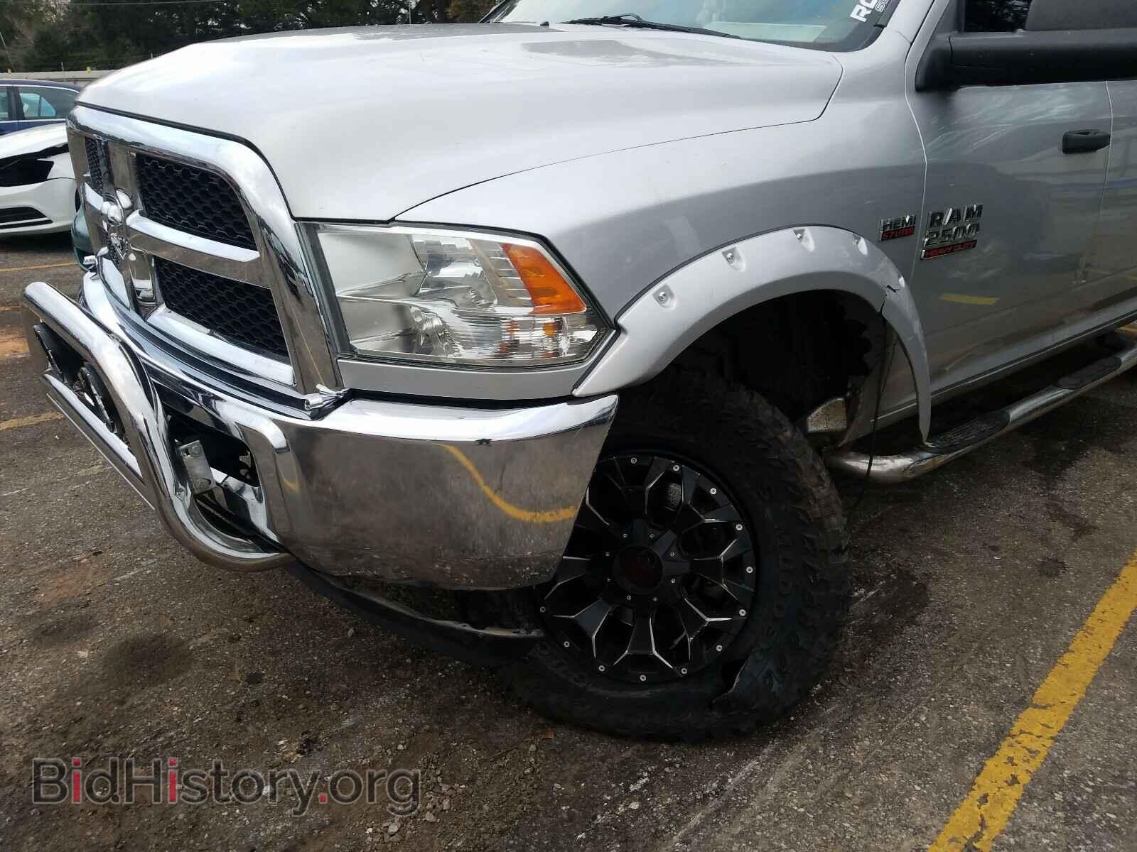 2014 RAM 2500 - VIN: 3C6TR5CT4EG155439 - Photo 9