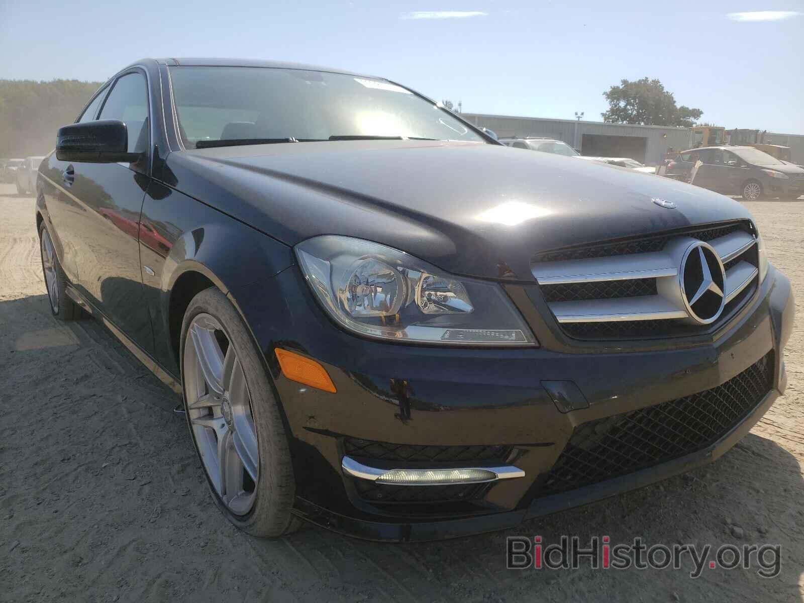 Photo WDDGJ4HB7CF814517 - MERCEDES-BENZ C-CLASS 2012