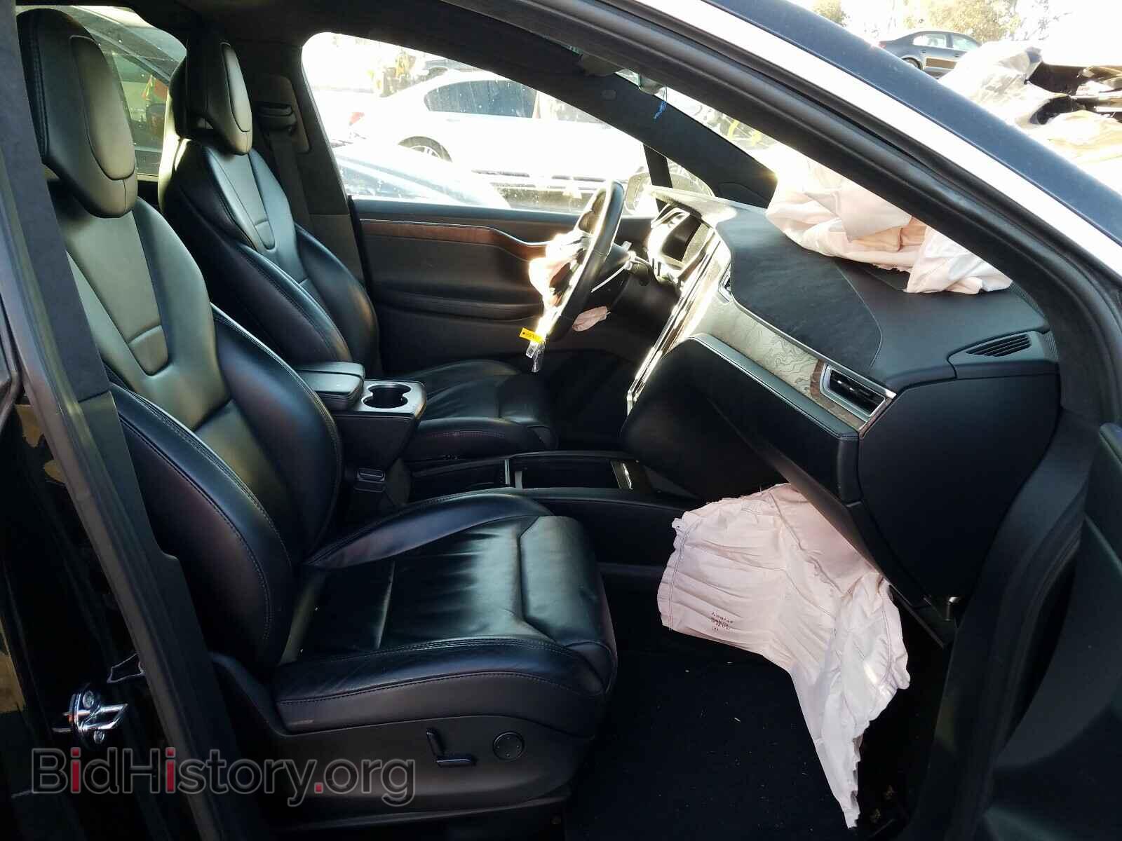2017 TESLA MODEL X - VIN: 5YJXCBE28HF053702 - Фото 5
