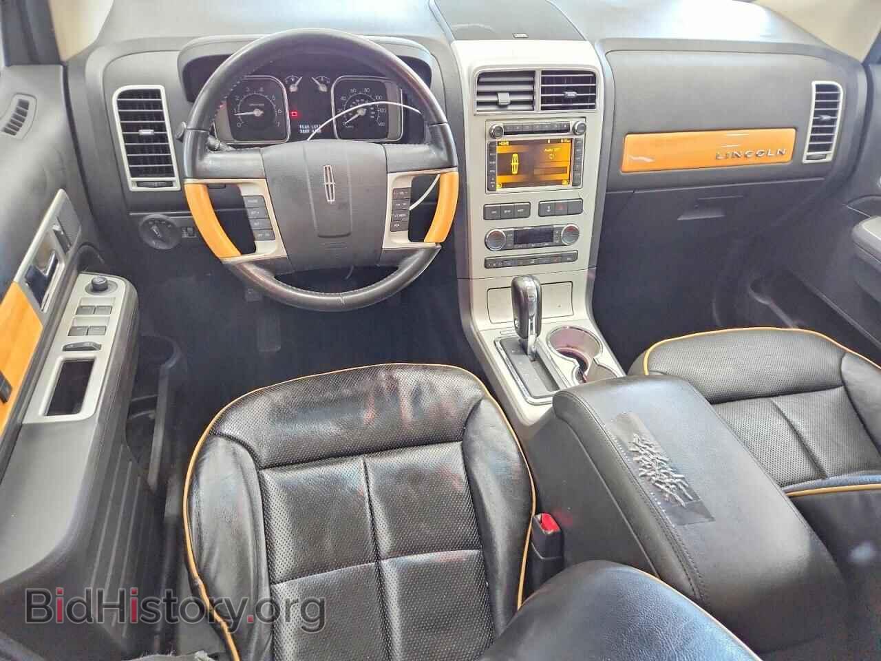 2010 LINCOLN MKX - VIN: 2LMDJ6JC8ABJ07078 - Photo 8