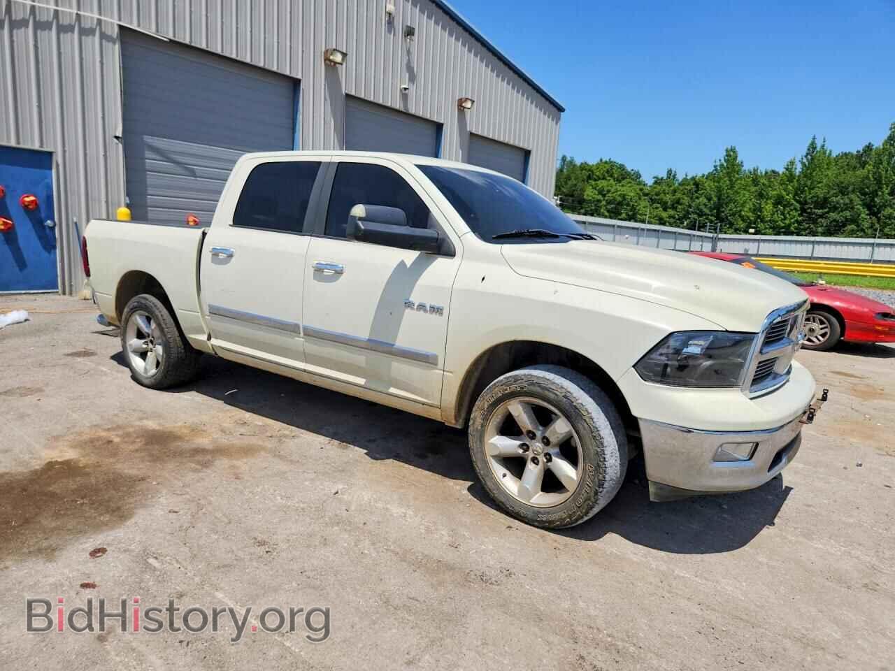 2010 DODGE RAM 1500 - VIN: 1D7RB1CT1AS226444 - Фото 4