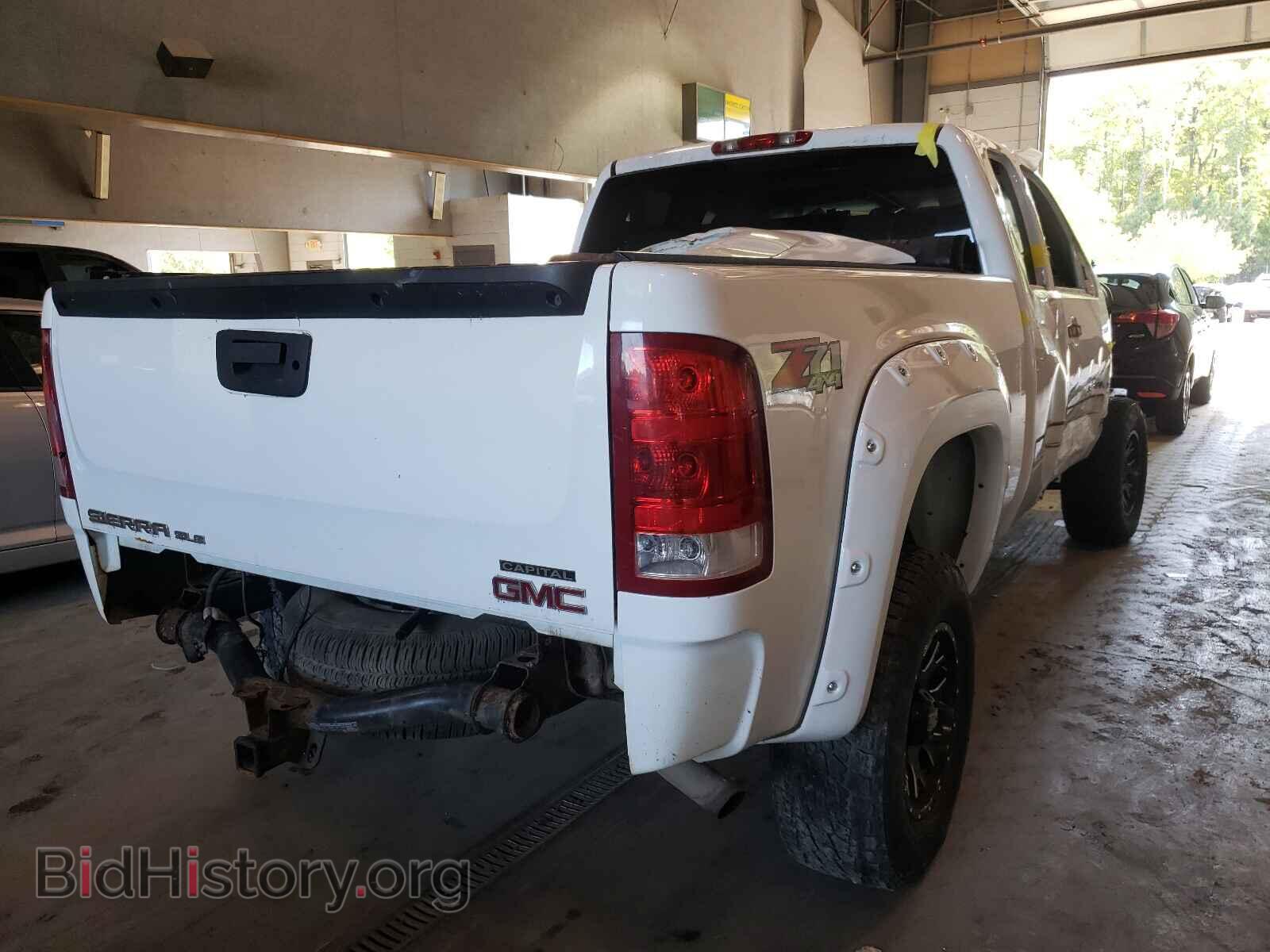 2007 GMC SIERRA - VIN: 2GTEK19J671636387 - Фото 4