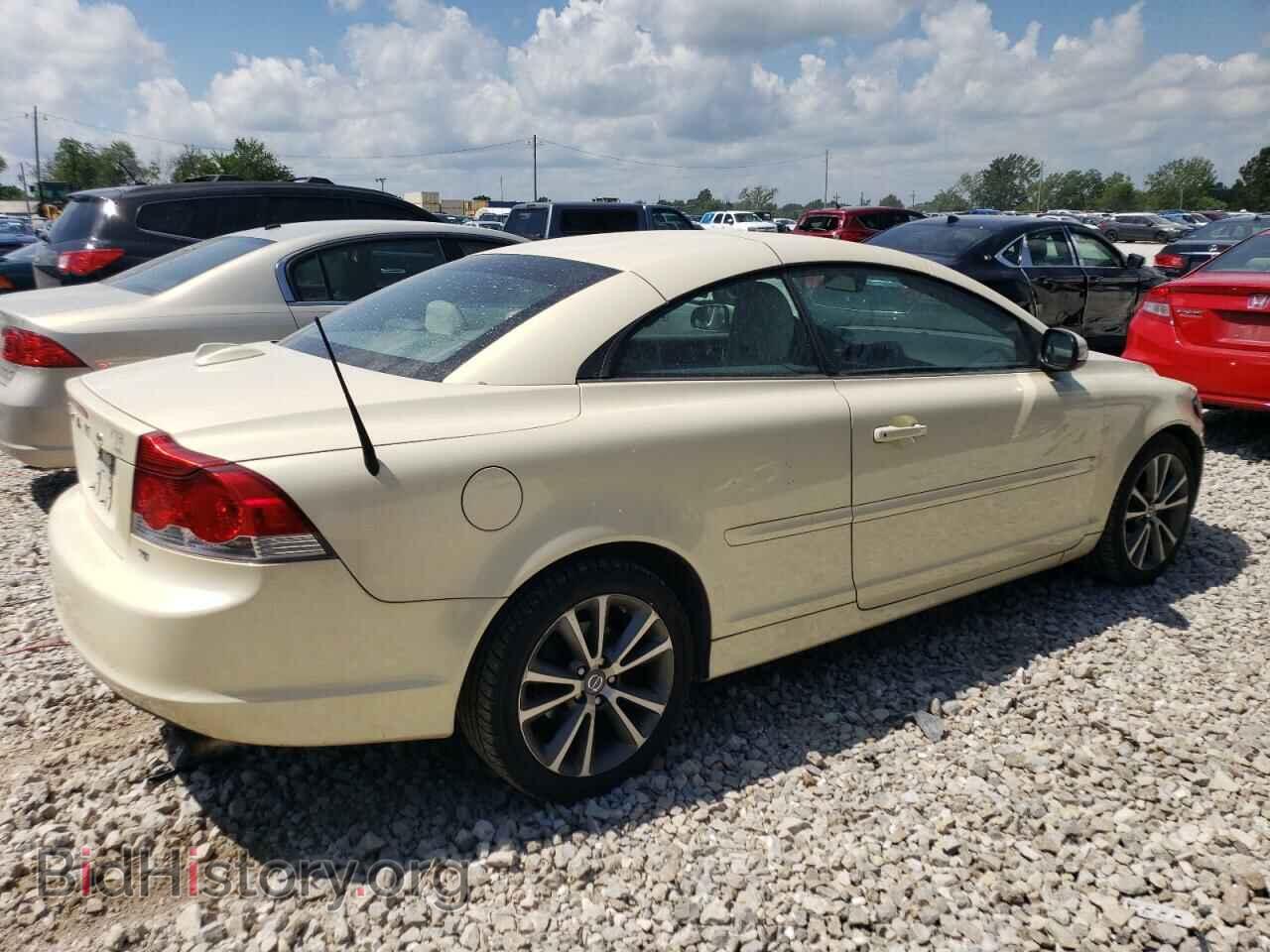 2010 VOLVO C70 - VIN: YV1672MC2AJ090165 - Фото 3