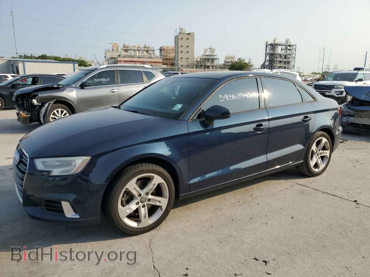 Photo WAUAUGFF0J1004250 - AUDI A3 2018