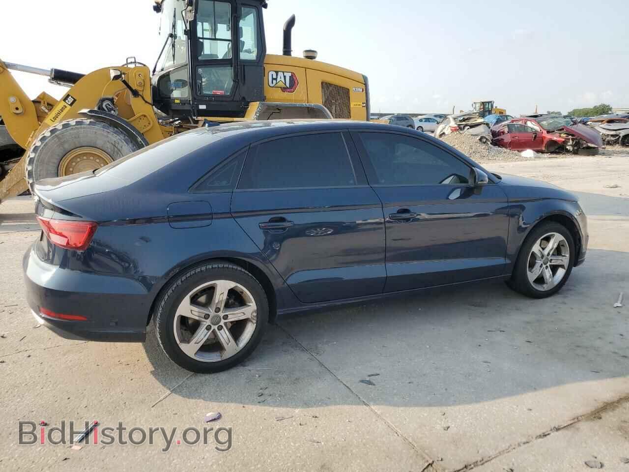 2018 AUDI A3 - VIN: WAUAUGFF0J1004250 - Фото 3