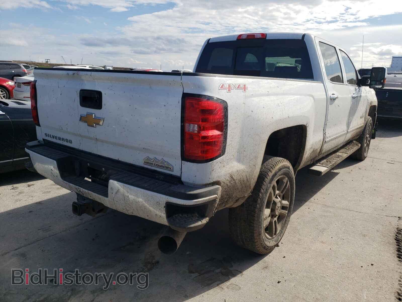 2017 CHEVROLET SILVERADO - VIN: 1GC1KXEY6HF160740 - Фото 4