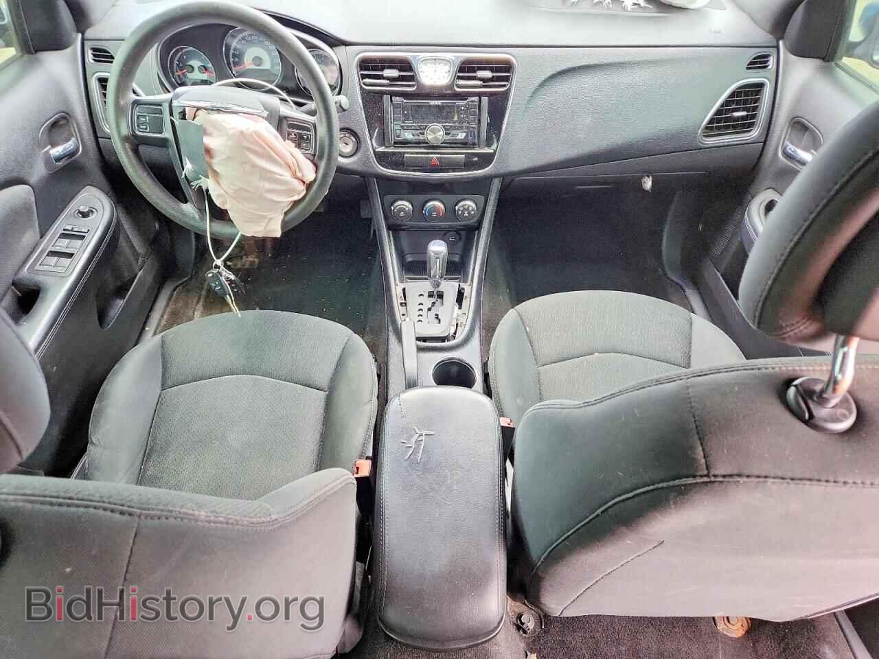 2011 CHRYSLER 200 - VIN: 1C3BC4FB2BN617538 - Photo 8