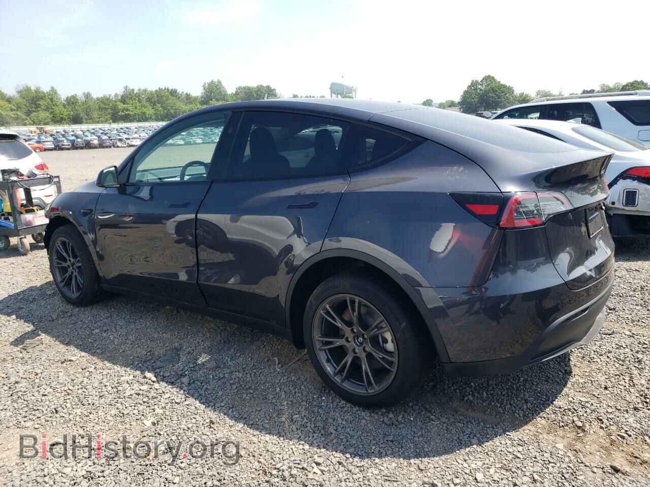 2025 TESLA MODEL Y - VIN: 7SAYGDEE2SA366296 - Фото 2