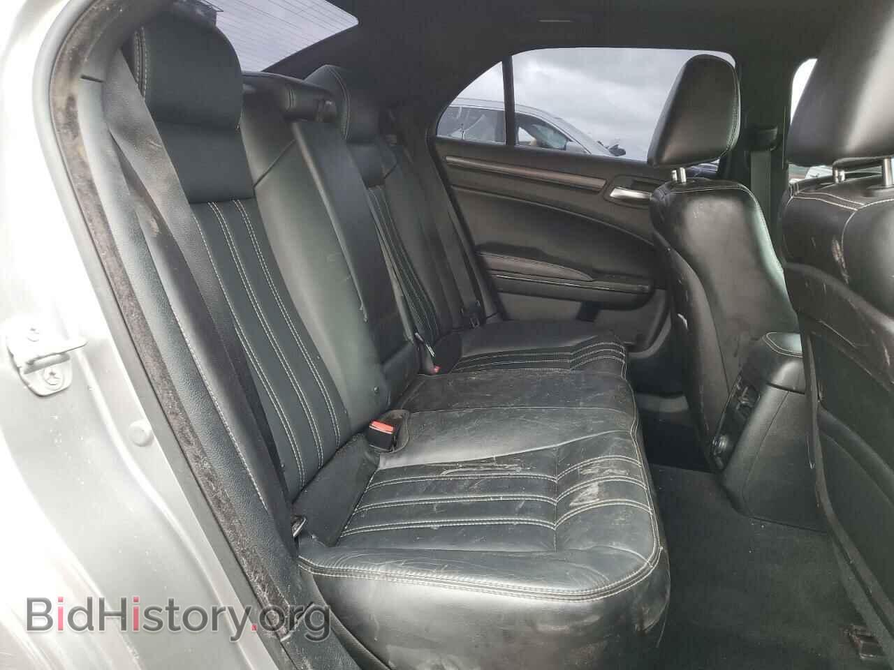 2014 CHRYSLER 300 - VIN: 2C3CCAGT3EH297587 - Фото 6