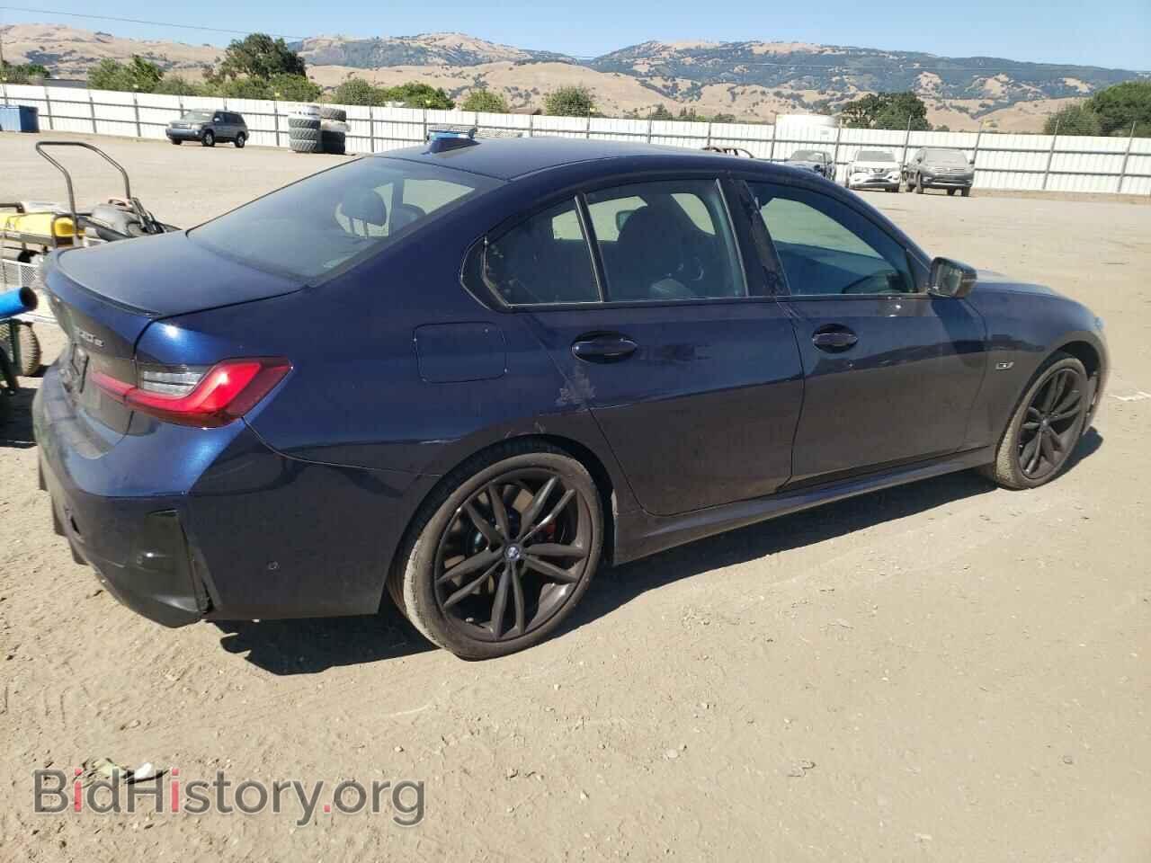 2023 BMW 3 SERIES - VIN: 3MW39FF01P8D18543 - Фото 3