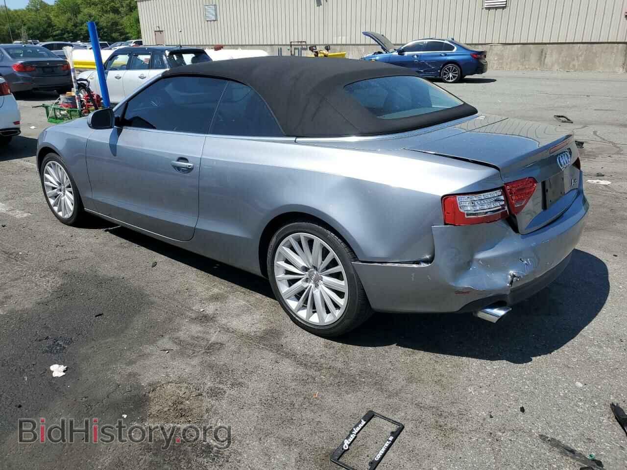2011 AUDI A5 - VIN: WAUJFAFH2BN002714 - Фото 2