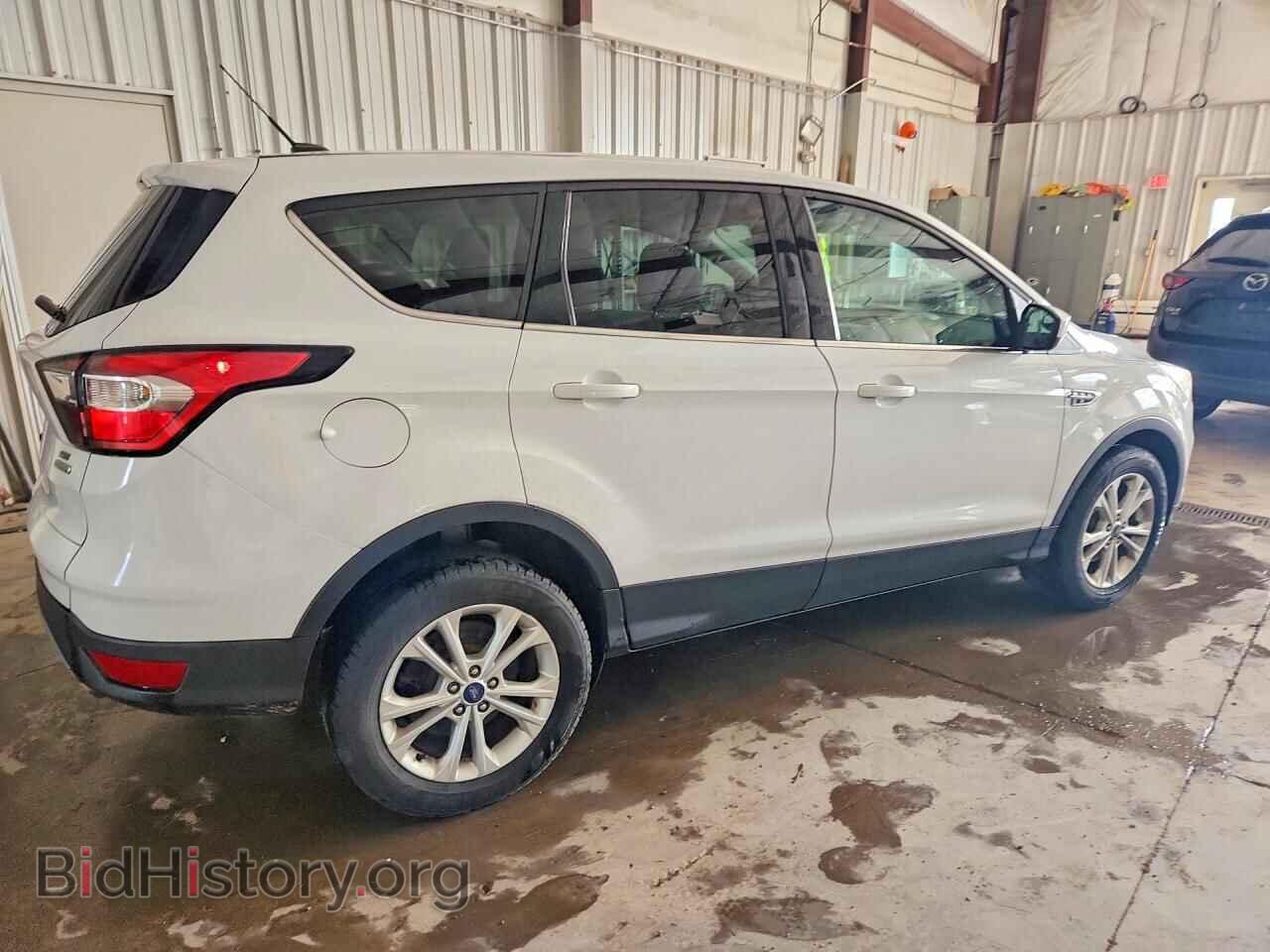 2017 FORD ESCAPE - VIN: 1FMCU0GD9HUE87550 - Фото 3