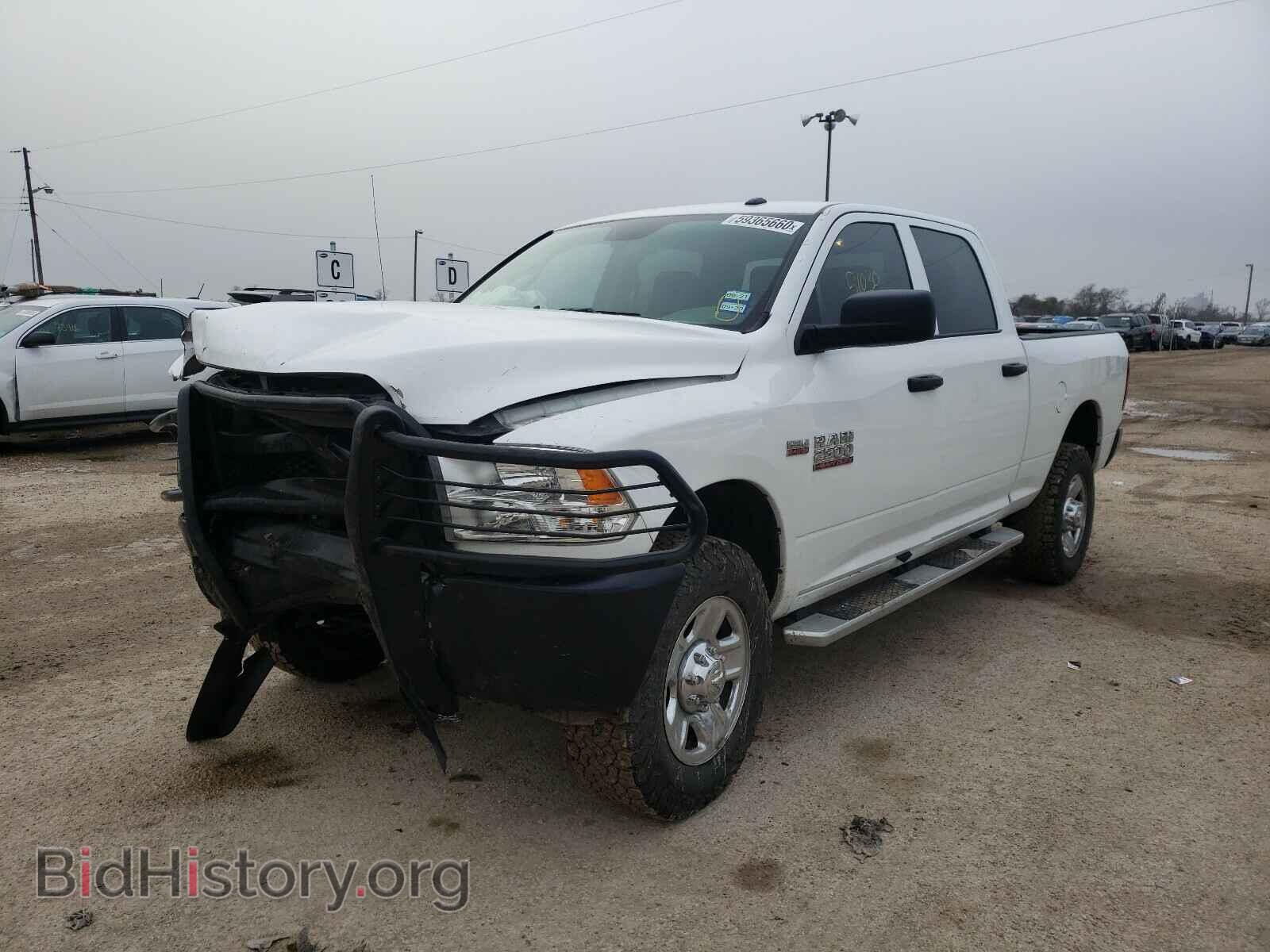 2017 RAM 2500 - VIN: 3C6UR5CJ9HG744669 - Фото 2