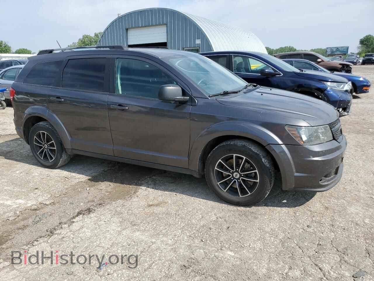 2018 DODGE JOURNEY - VIN: 3C4PDCAB8JT444607 - Фото 4