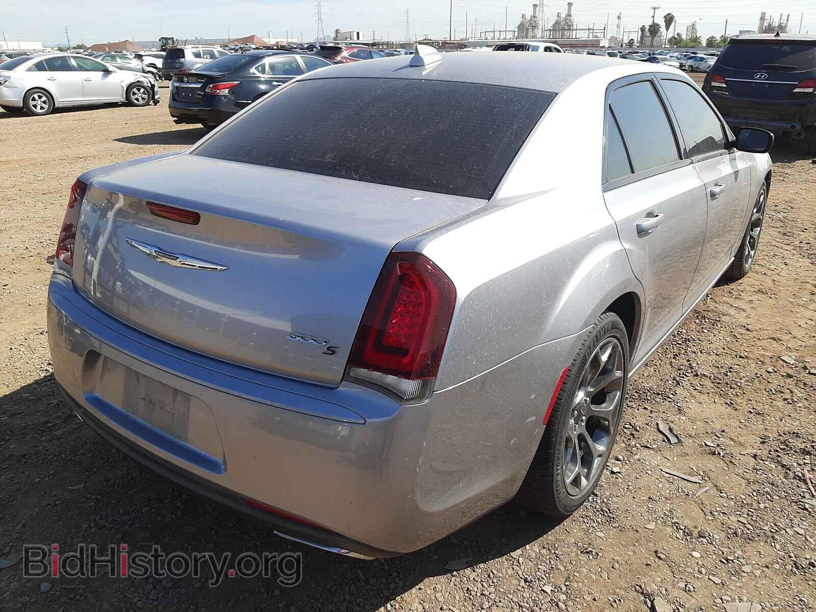 2016 CHRYSLER 300 - VIN: 2C3CCABG7GH141503 - Фото 4