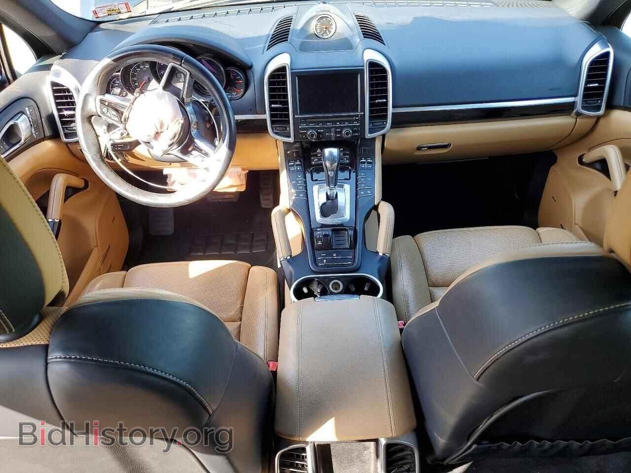 2016 PORSCHE CAYENNE - VIN: WP1AA2A23GLA04564 - Photo 8