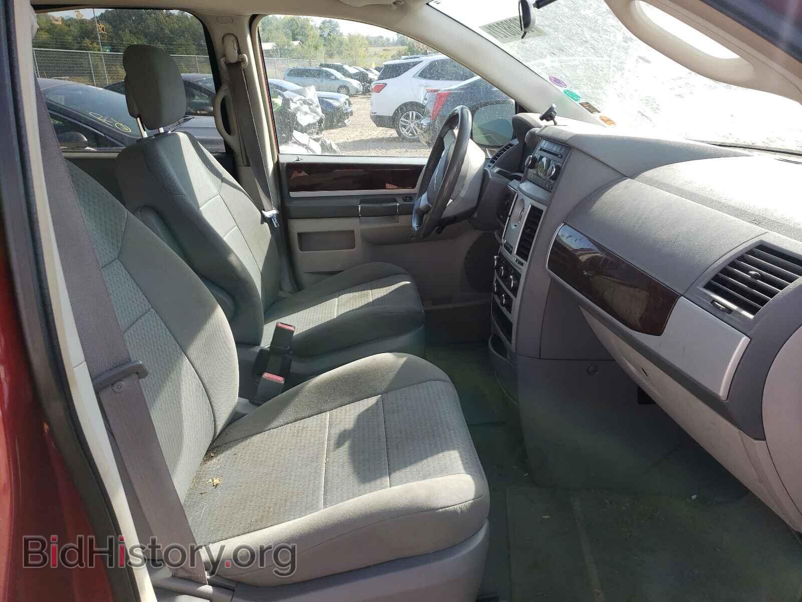 2010 CHRYSLER MINIVAN - VIN: 2A4RR5D17AR338607 - Photo 5