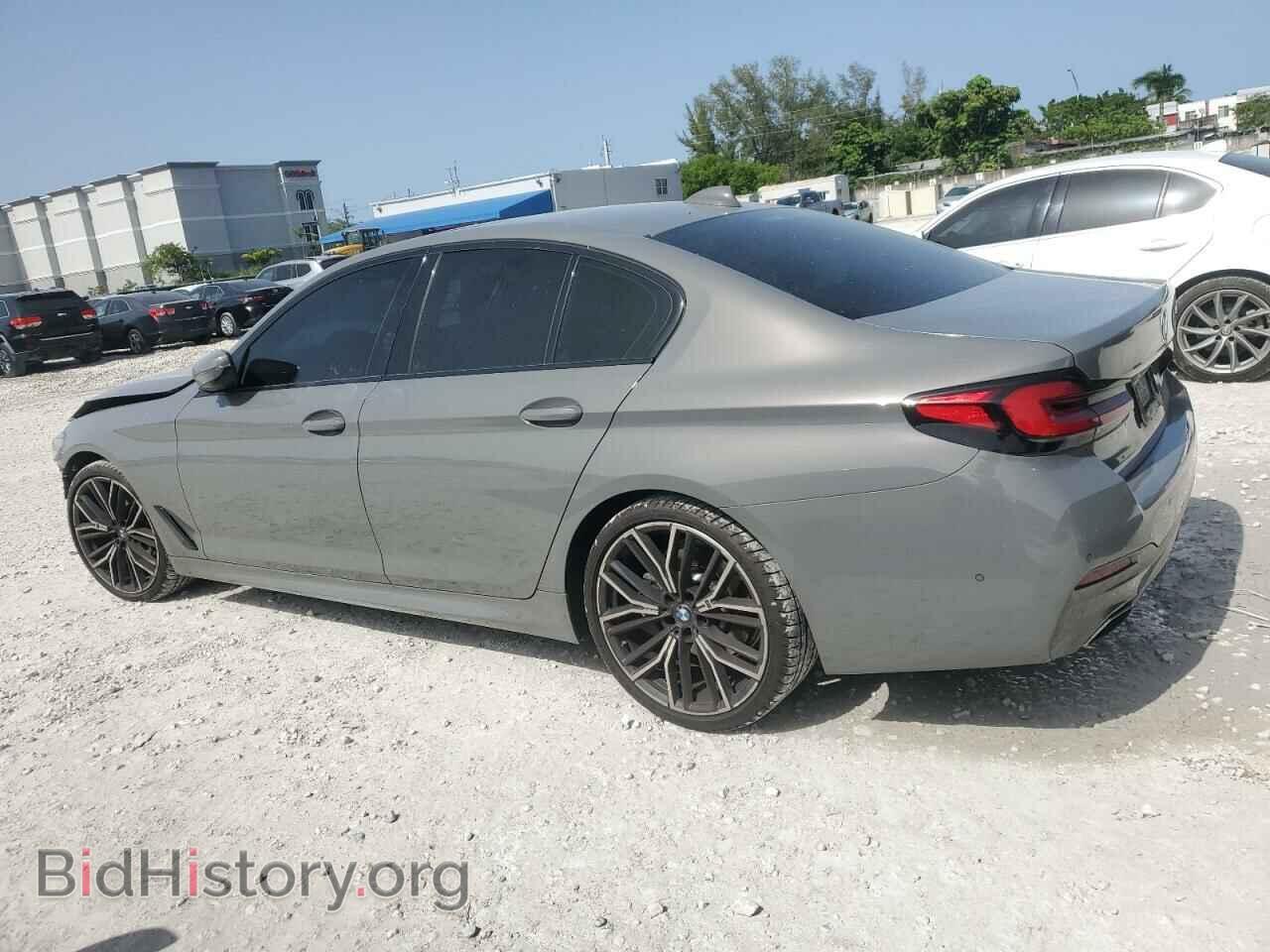 2021 BMW 5 SERIES - VIN: WBA53BH01MCF81039 - Фото 2