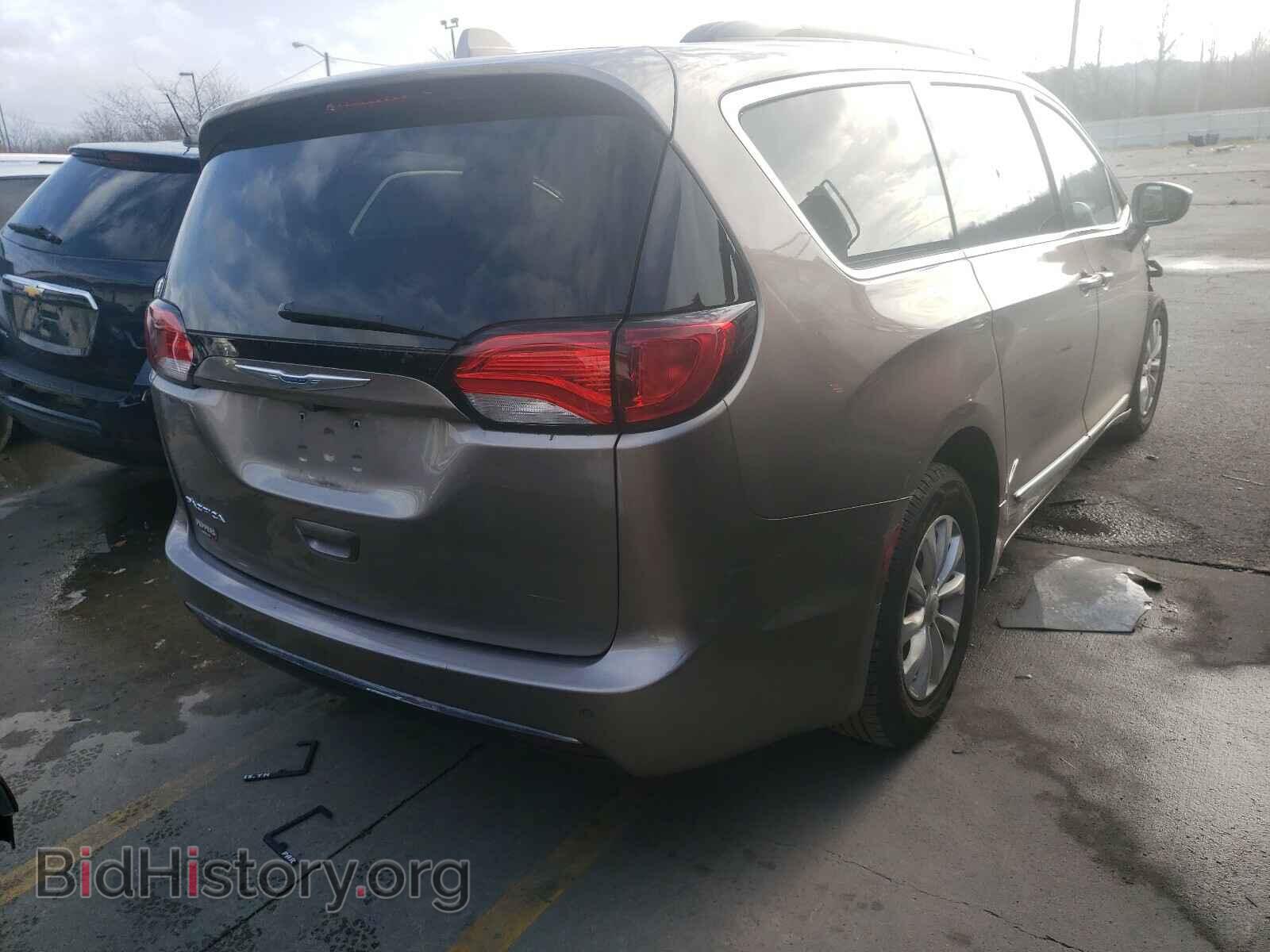 2017 CHRYSLER PACIFICA - VIN: 2C4RC1BG7HR752097 - Фото 4