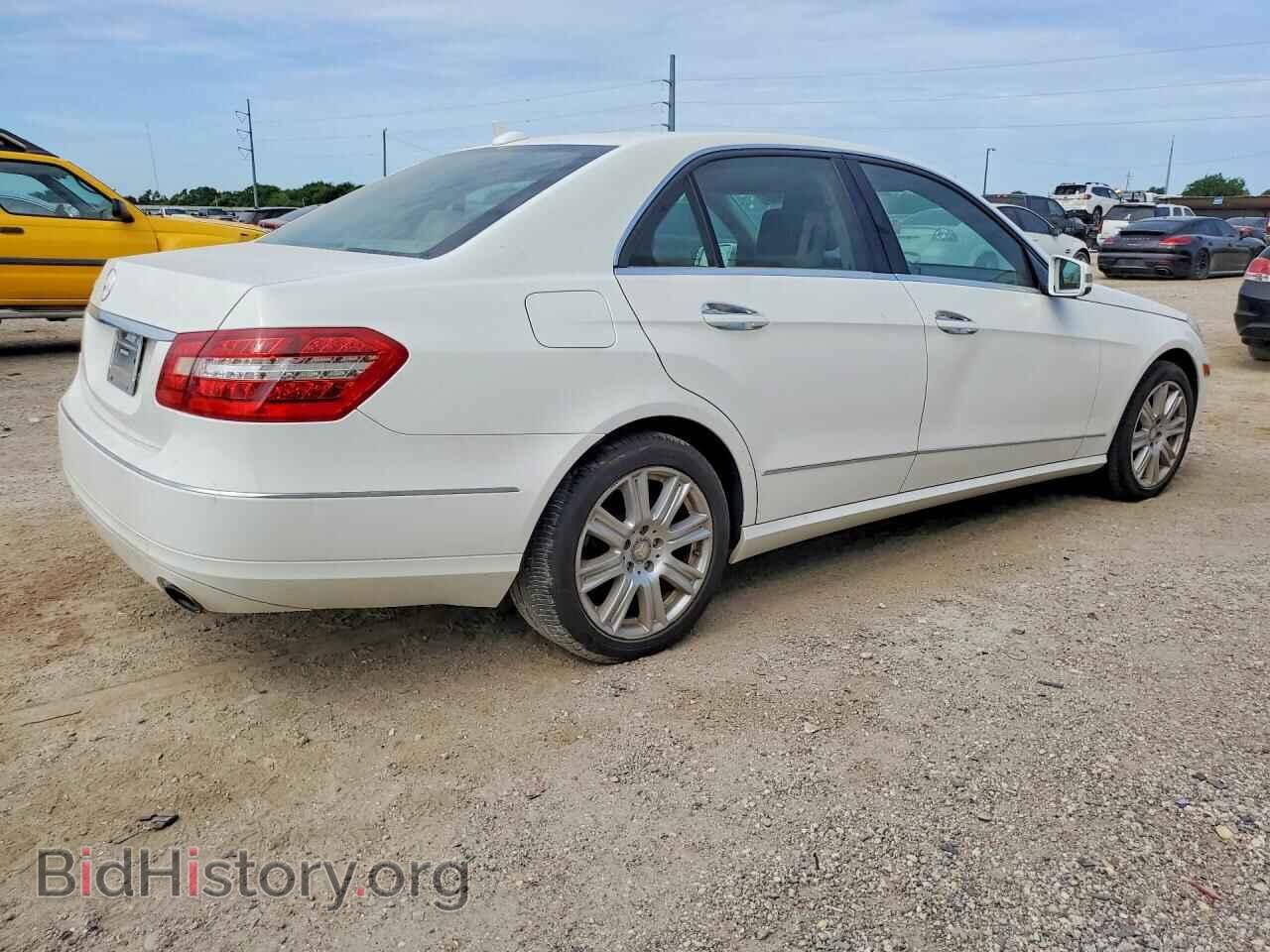 2013 MERCEDES-BENZ E-CLASS - VIN: WDDHF5KB1DA673043 - Фото 3