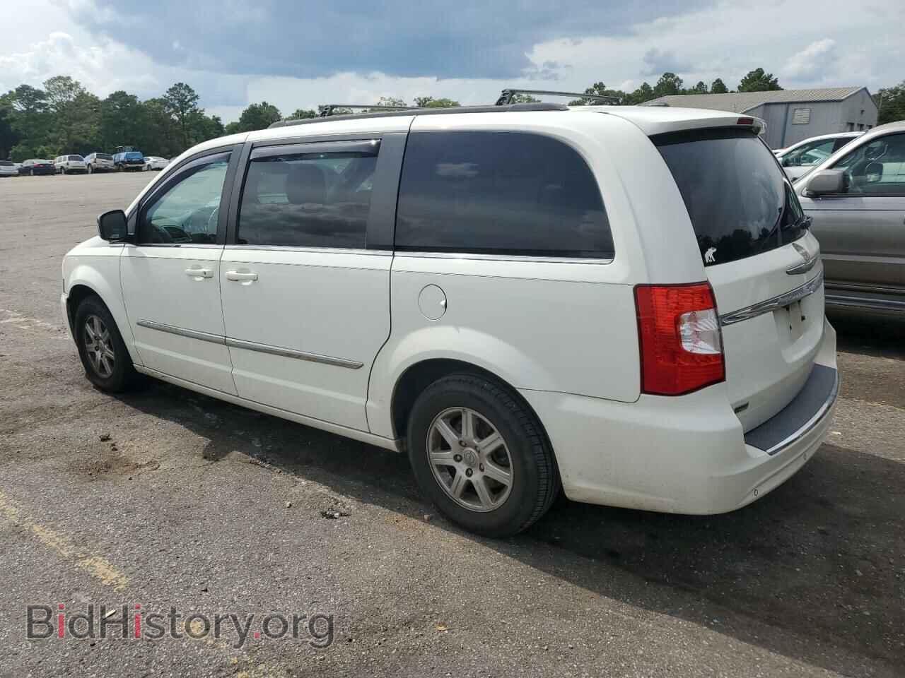 2011 CHRYSLER MINIVAN - VIN: 2A4RR8DG4BR775276 - Photo 2