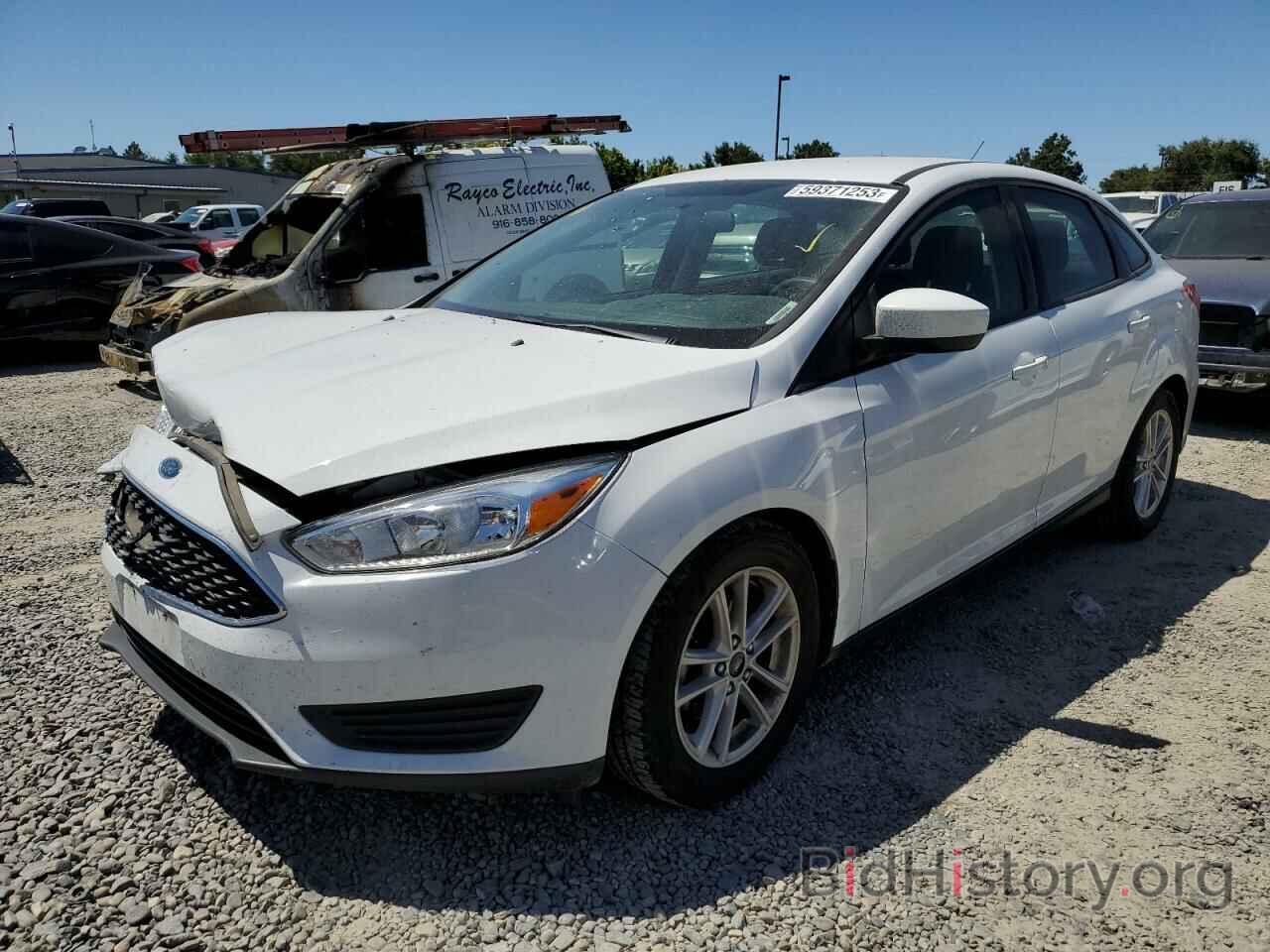 Photo 1FADP3F21JL230899 - FORD FOCUS 2018