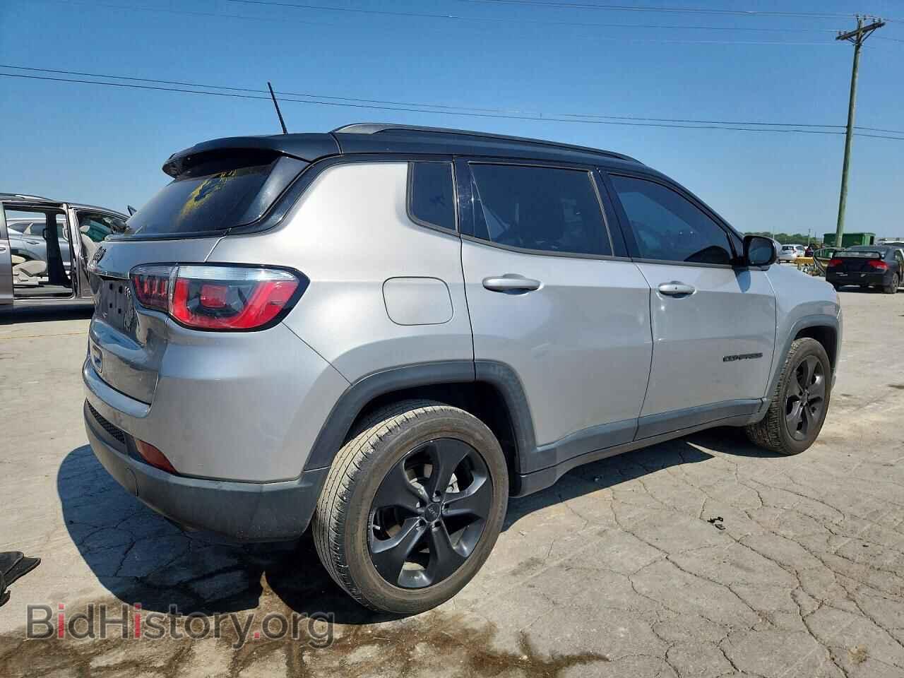 2019 JEEP COMPASS - VIN: 3C4NJCBB0KT612790 - Фото 3