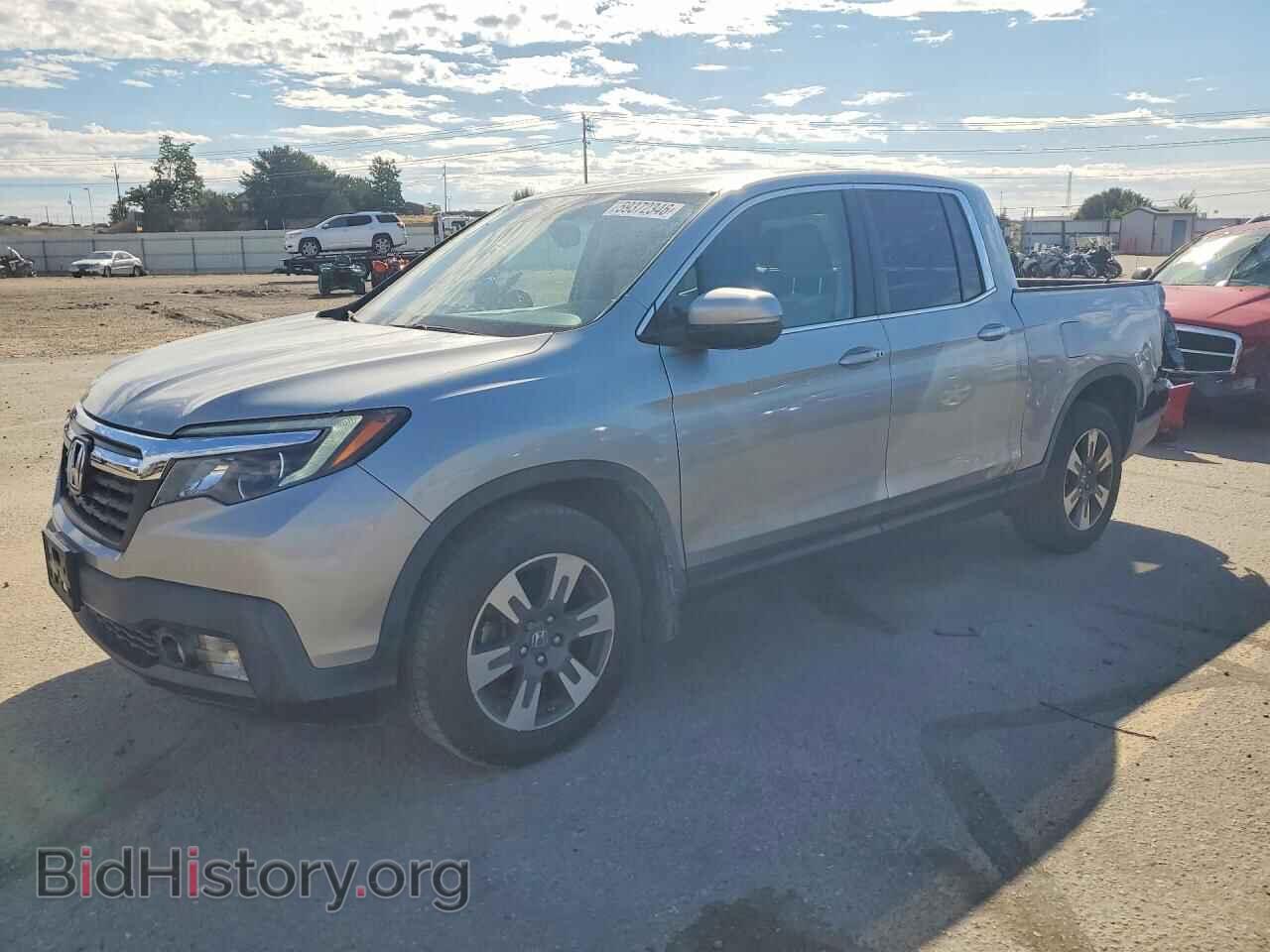 Photo 5FPYK2F6XHB010530 - HONDA RIDGELINE 2017
