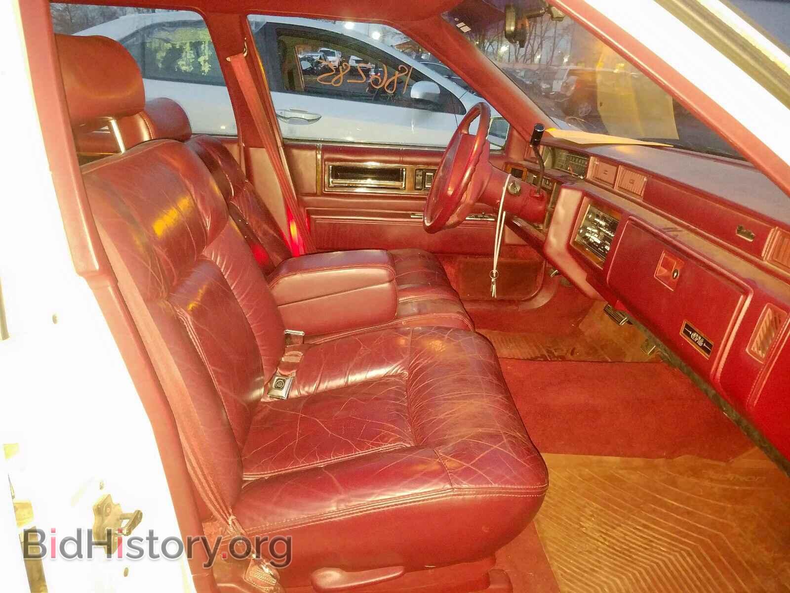 1992 CADILLAC DEVILLE - VIN: 1G6CD53B3N4328866 - Photo 5