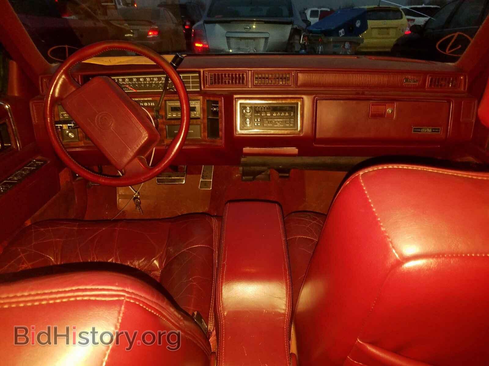 1992 CADILLAC DEVILLE - VIN: 1G6CD53B3N4328866 - Photo 9