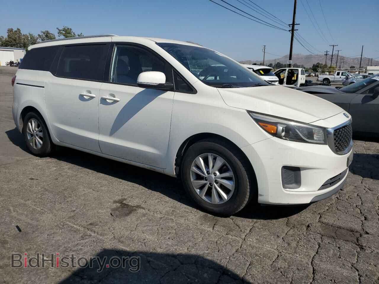 2015 KIA All Models - VIN: KNDMB5C11F6060940 - Photo 4