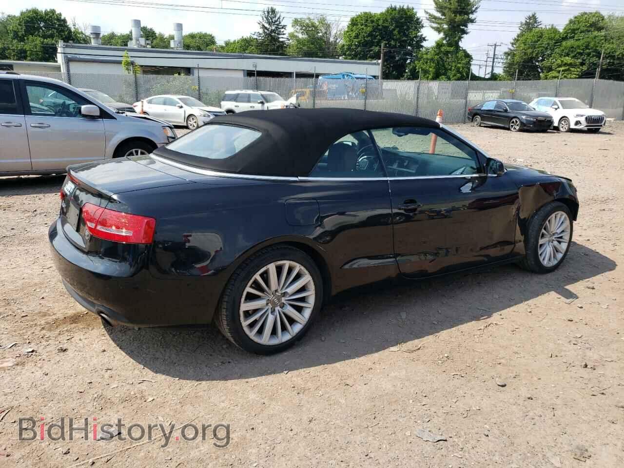 2011 AUDI A5 - VIN: WAULFAFH2BN006948 - Фото 3