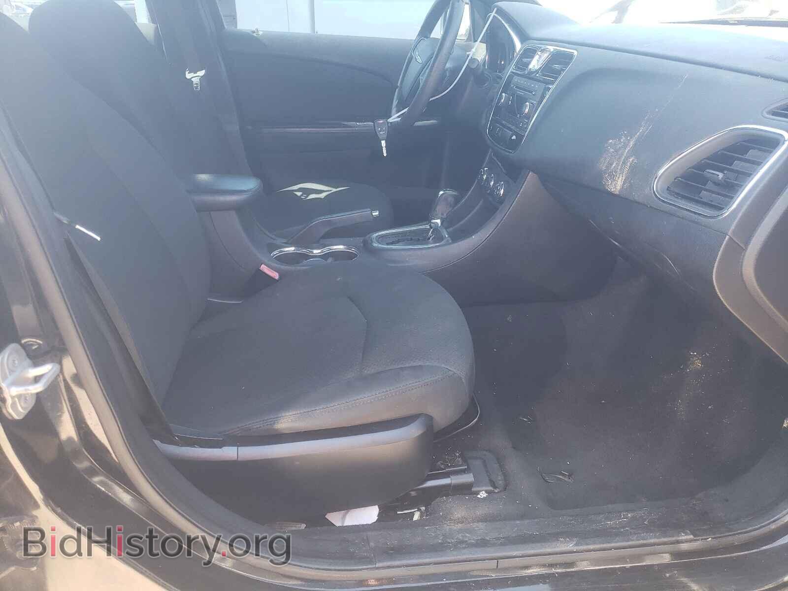 2012 CHRYSLER 200 - VIN: 1C3CCBAB0CN149763 - Фото 5