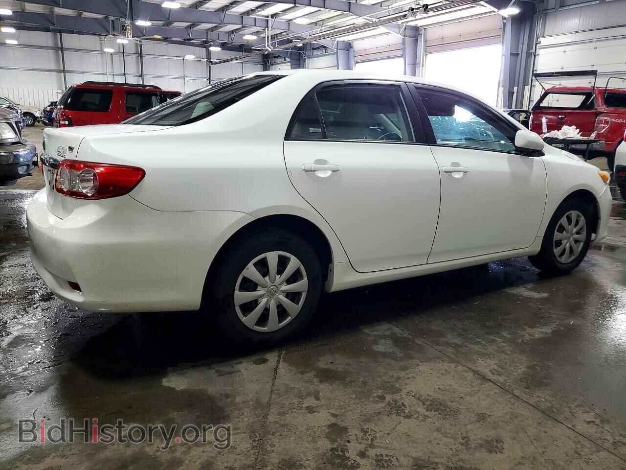 2011 TOYOTA COROLLA - VIN: 2T1BU4EE3BC610704 - Photo 3