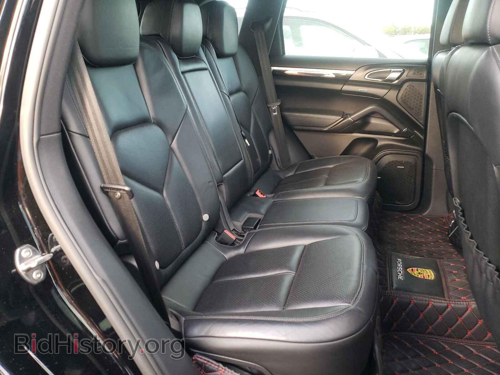 2011 PORSCHE CAYENNE - VIN: WP1AE2A2XBLA94082 - Photo 6
