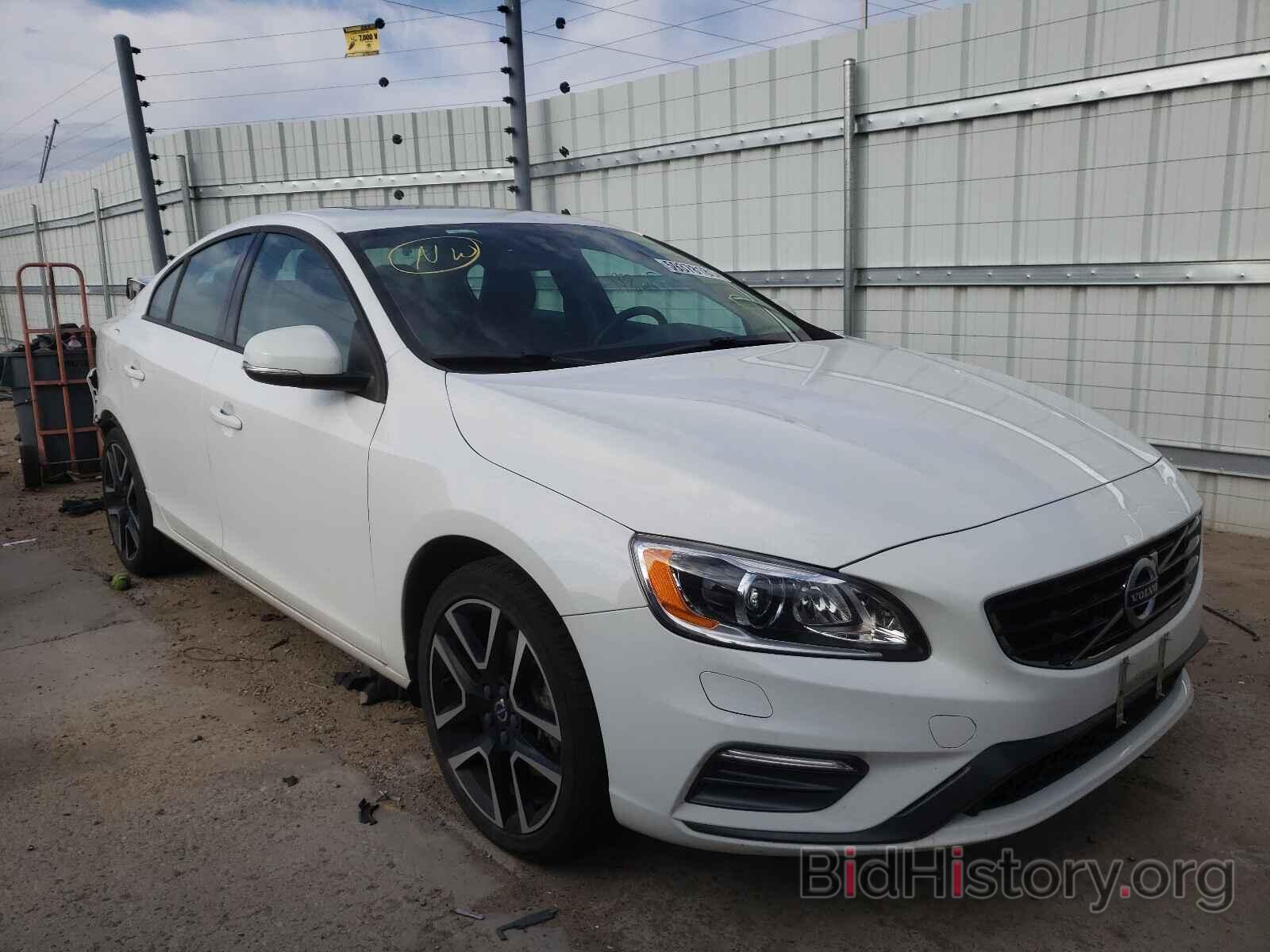 Photo YV140MTLXH2441871 - VOLVO S60 2017