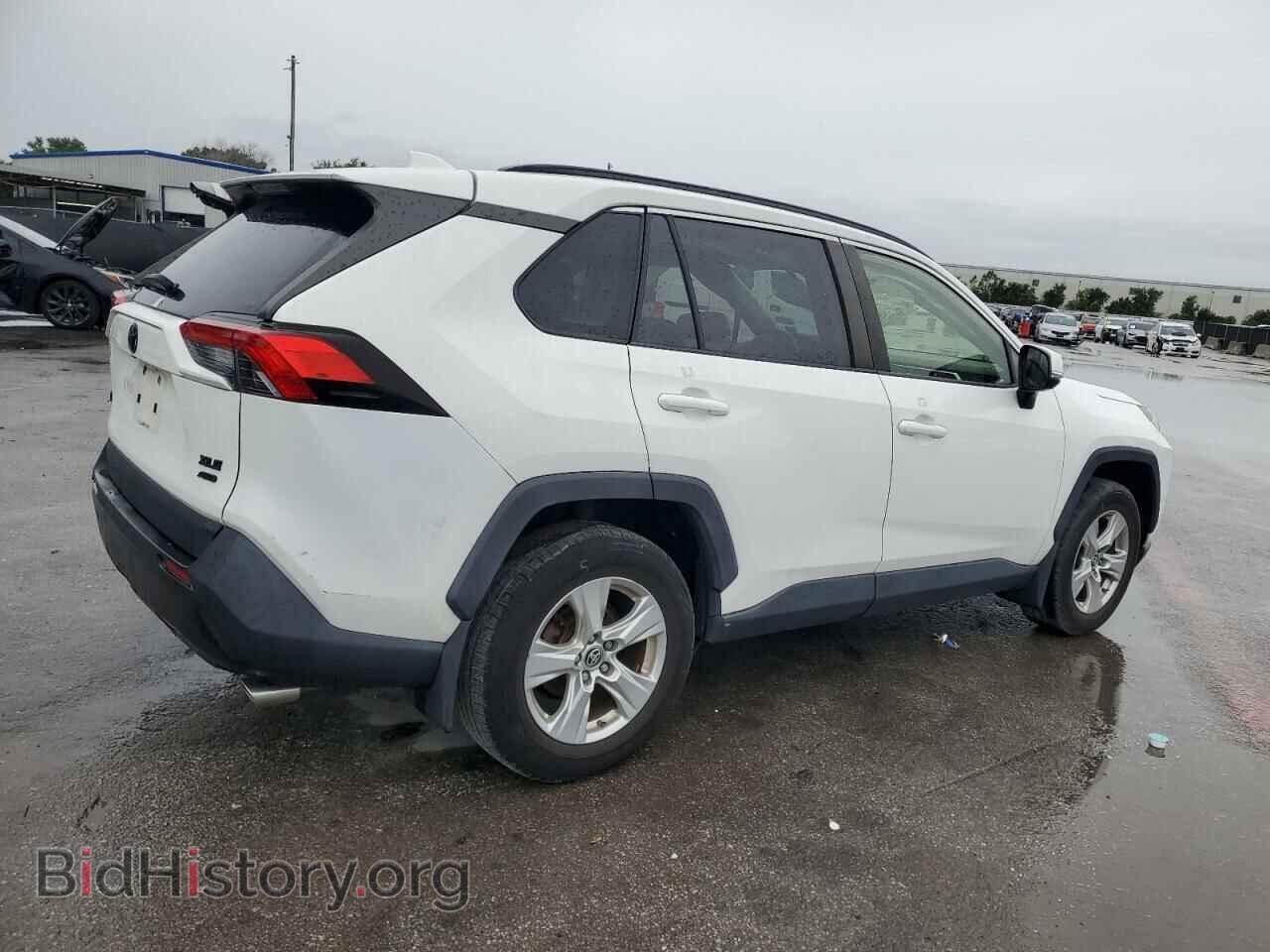 2019 TOYOTA RAV4 - VIN: JTMP1RFV7KD041661 - Фото 3