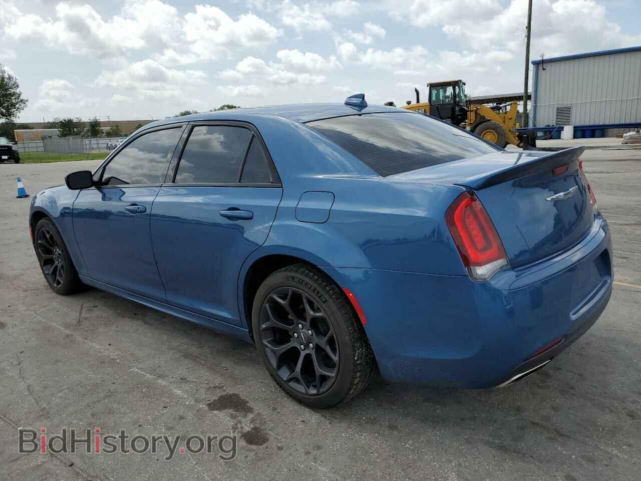 2020 CHRYSLER 300 - VIN: 2C3CCABG4LH201022 - Фото 2