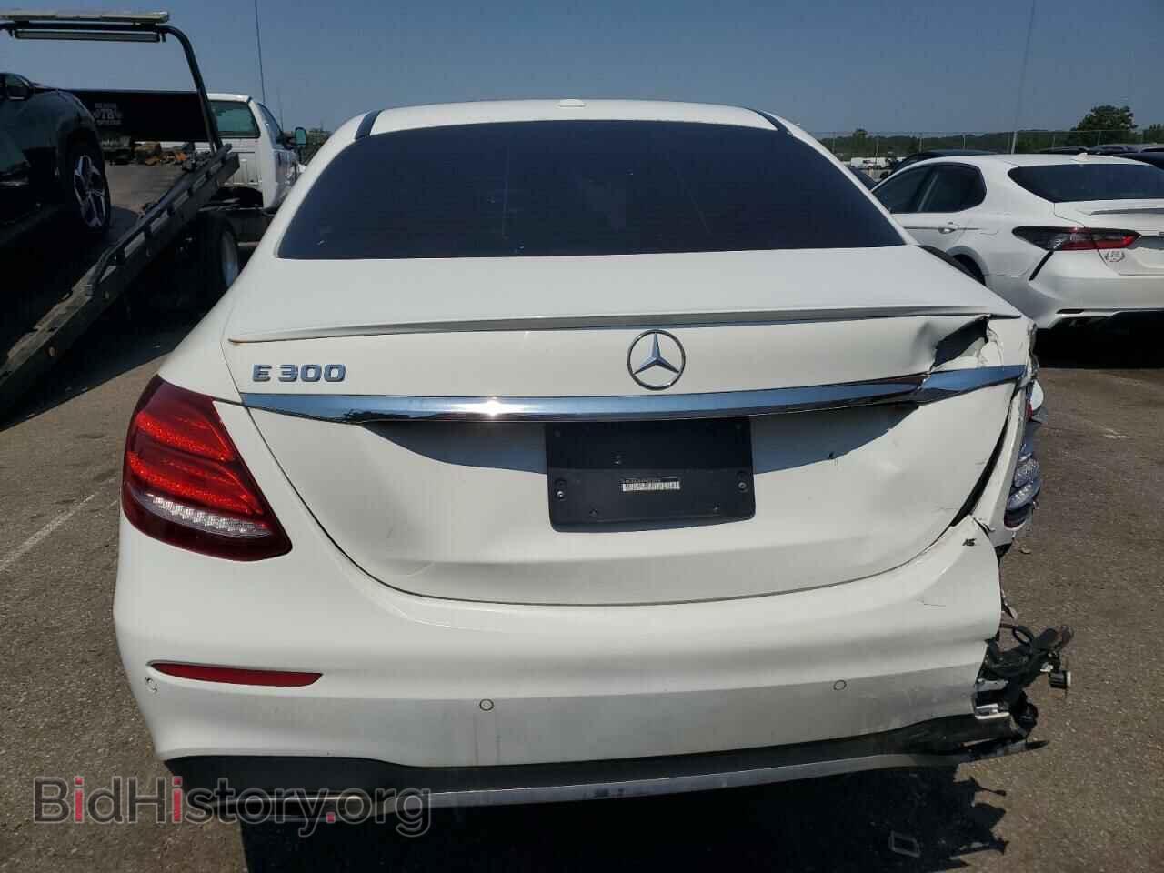 2017 MERCEDES-BENZ E-CLASS - VIN: WDDZF4KB6HA273516 - Фото 6