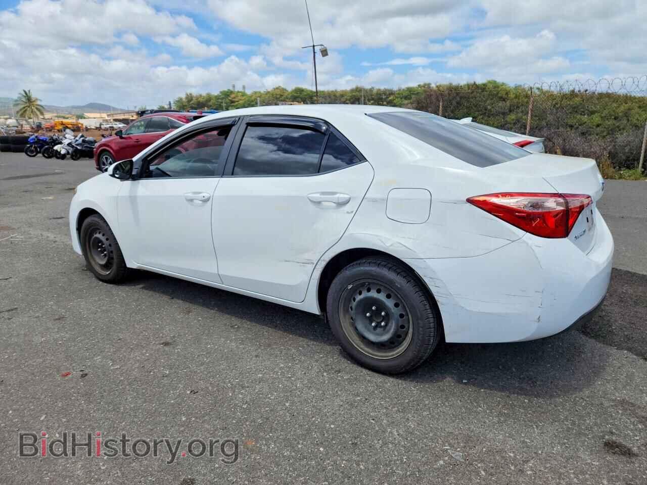 2017 TOYOTA COROLLA - VIN: 5YFBURHEXHP588542 - Photo 2
