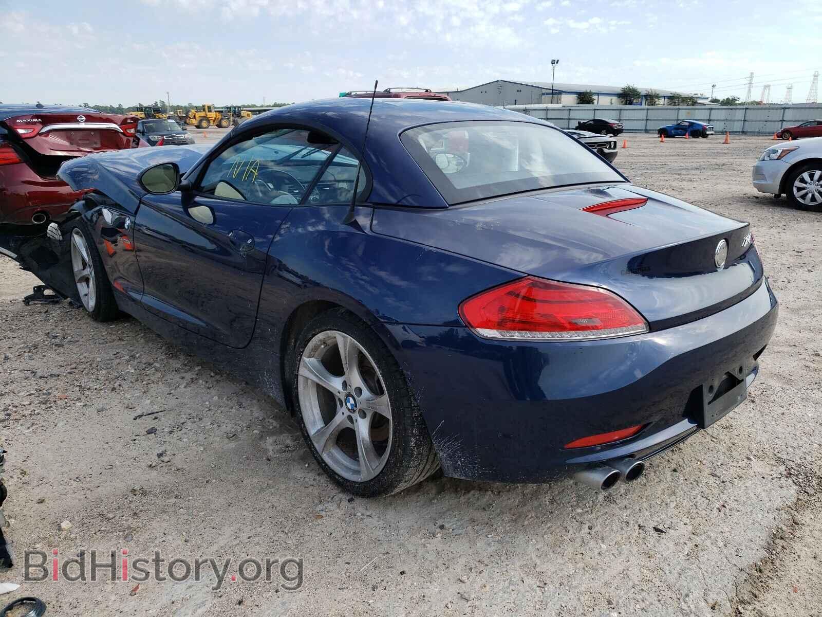2011 BMW Z4 - VIN: WBALM5C59BE379959 - Фото 3
