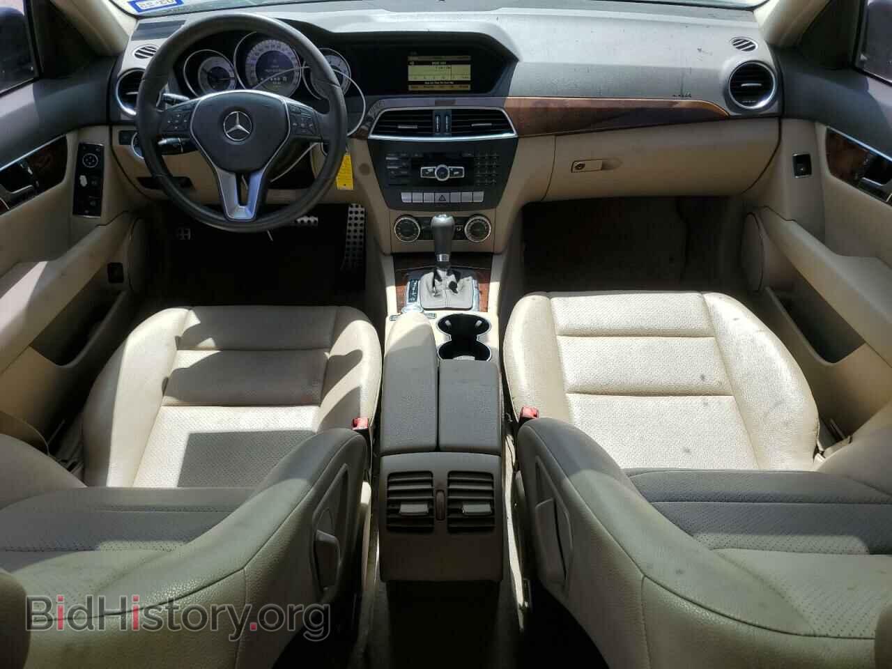 2012 MERCEDES-BENZ C-CLASS - VIN: WDDGF4HB1CR222319 - Фото 8